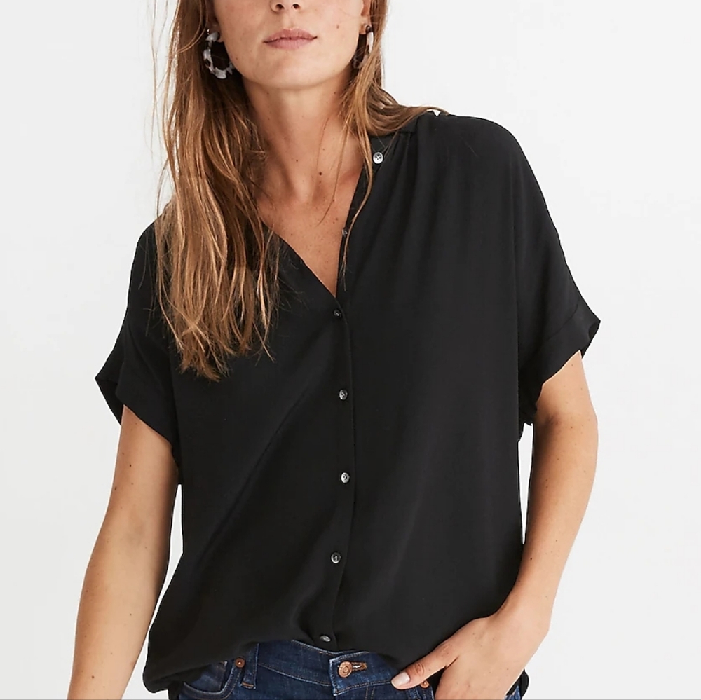 Madewell Central Drapey Popover Black Pleated Minimalist Shirt size Small